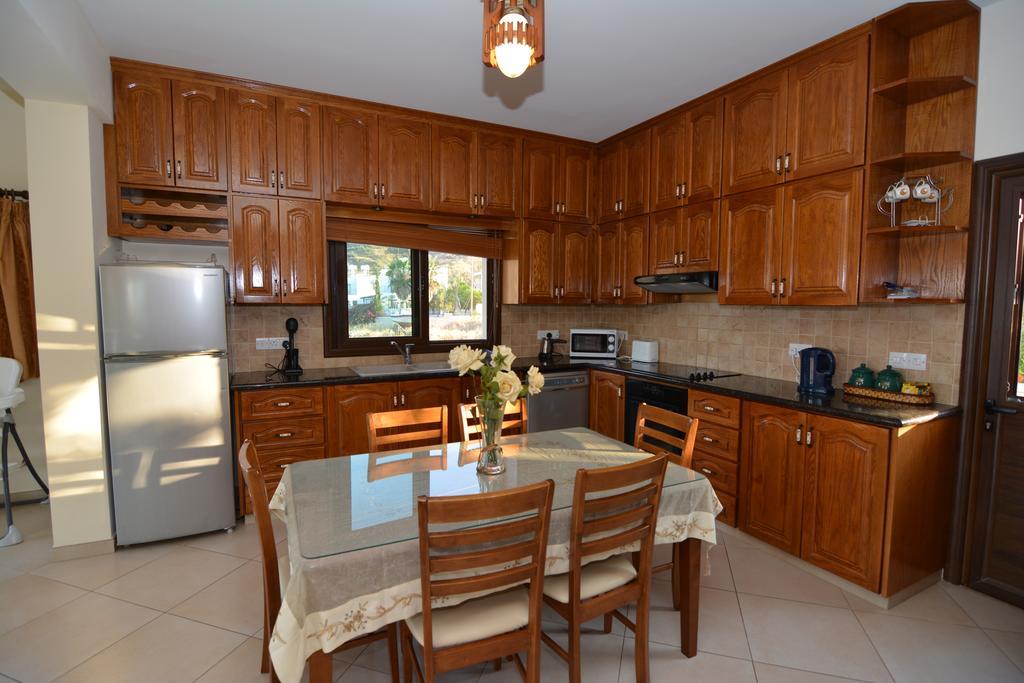 Kalli Villa Pomos Camera foto