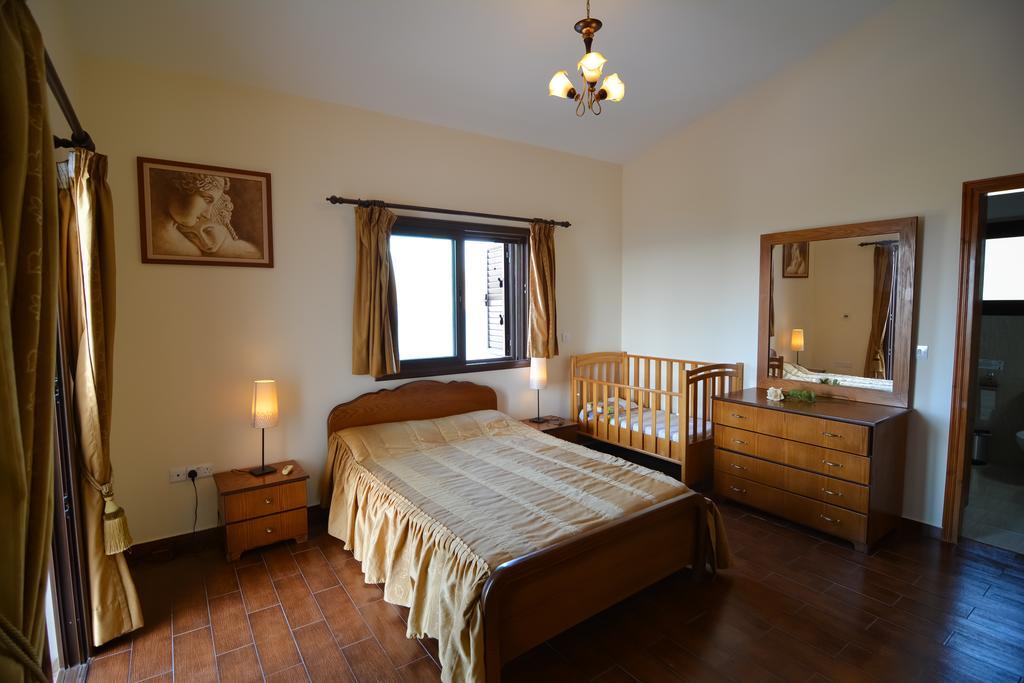 Kalli Villa Pomos Camera foto