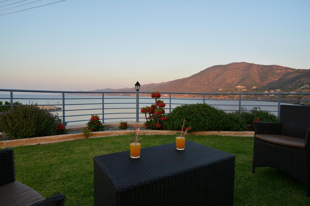 Kalli Villa Pomos Esterno foto